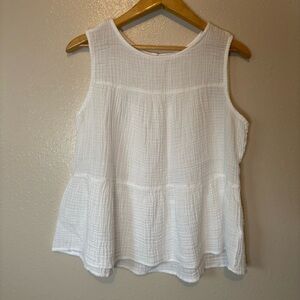 Beach lunch lounge tank